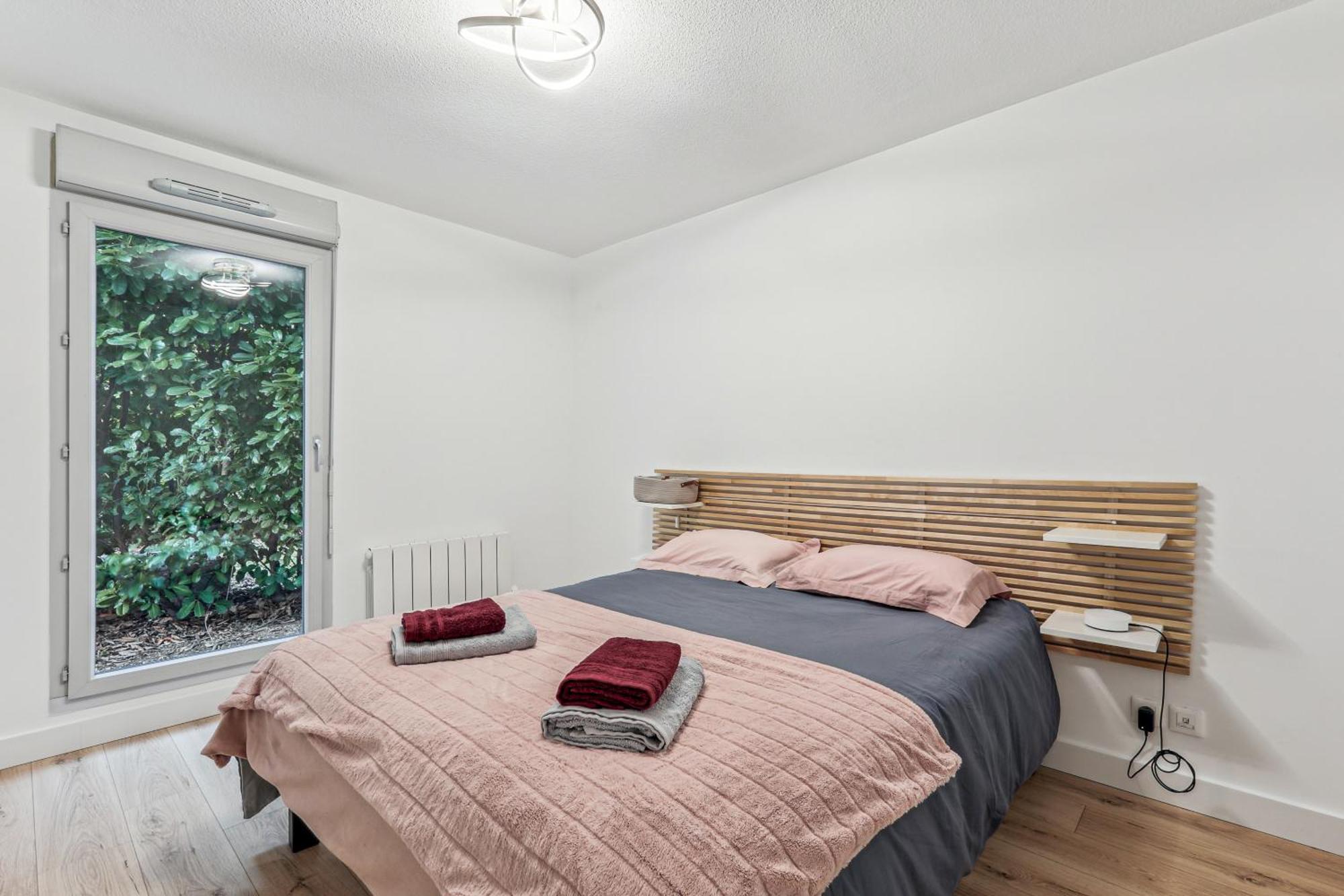 Comfort And Tranquility Near Lyon And Groupama Stadium, 4 Personnes Meyzieu Kültér fotó