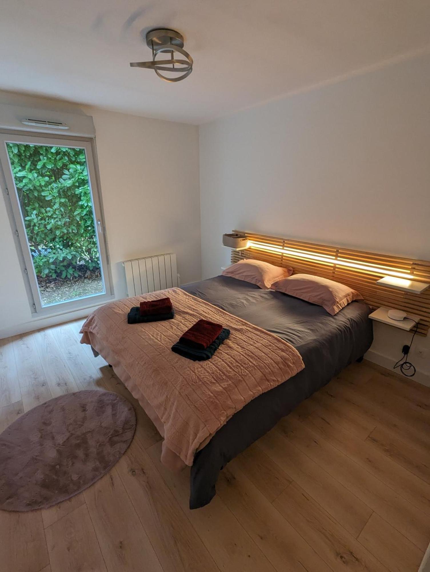 Comfort And Tranquility Near Lyon And Groupama Stadium, 4 Personnes Meyzieu Kültér fotó